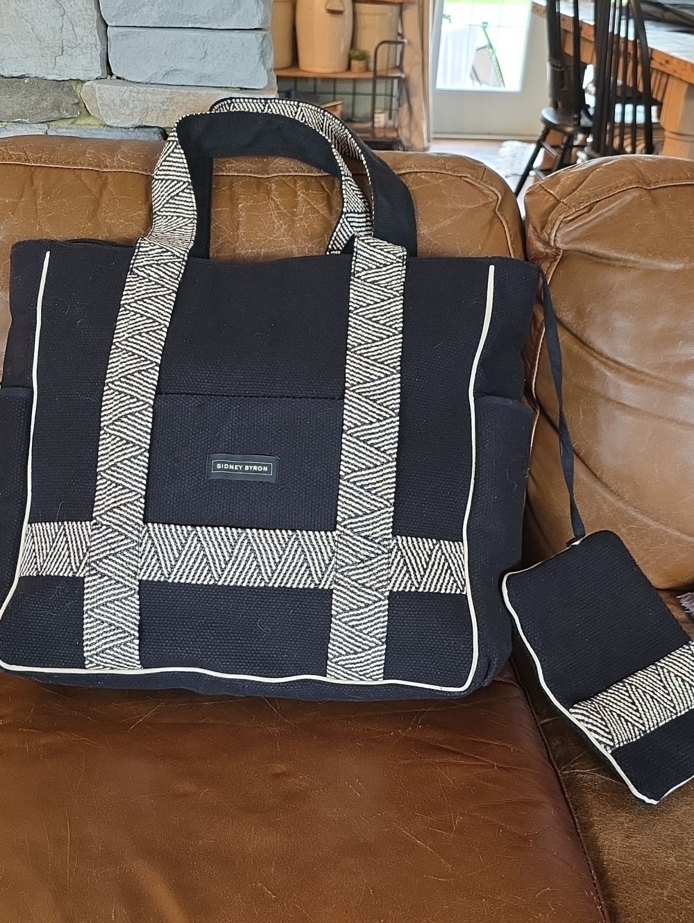 Gorgeous SIDNEY BYRON weekender shoulder beach travel tote! High quality, Lg